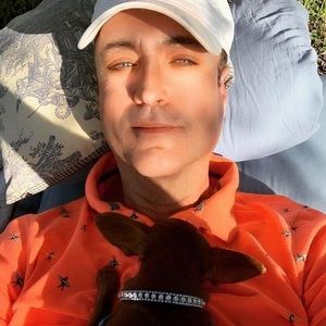 Meet your Posher, Stephen